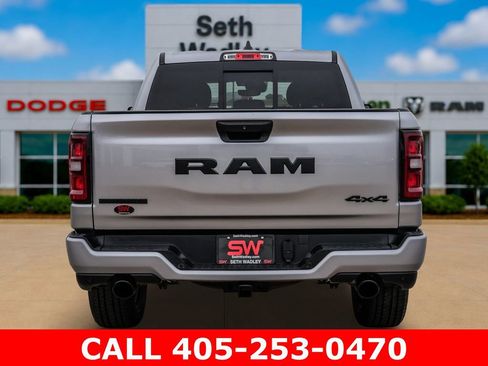 Used 2025 RAM 1500 Big Horn AWD/4WD image 6