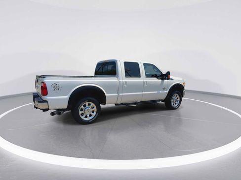 Used 2016 Ford F250 Lariat w/ Lariat Ultimate Package AWD/4WD image 8