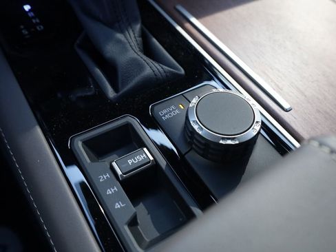New 2026 Toyota Tundra 1794 Edition AWD/4WD image 9