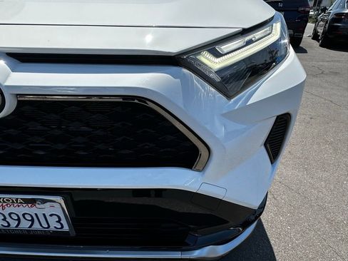 Used 2023 Toyota RAV4 SE w/ Weather & Moonroof Package AWD/4WD image 4