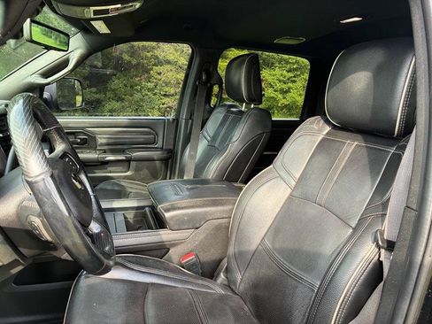 Used 2022 RAM 2500 Limited AWD/4WD image 11