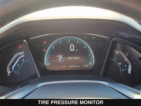 Used 2017 Honda Civic EX-L image 13