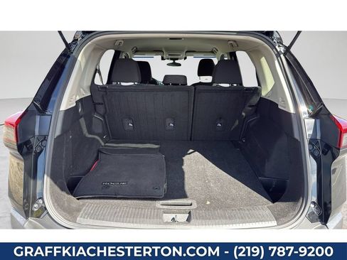 Used 2023 Nissan Rogue S AWD/4WD image 28