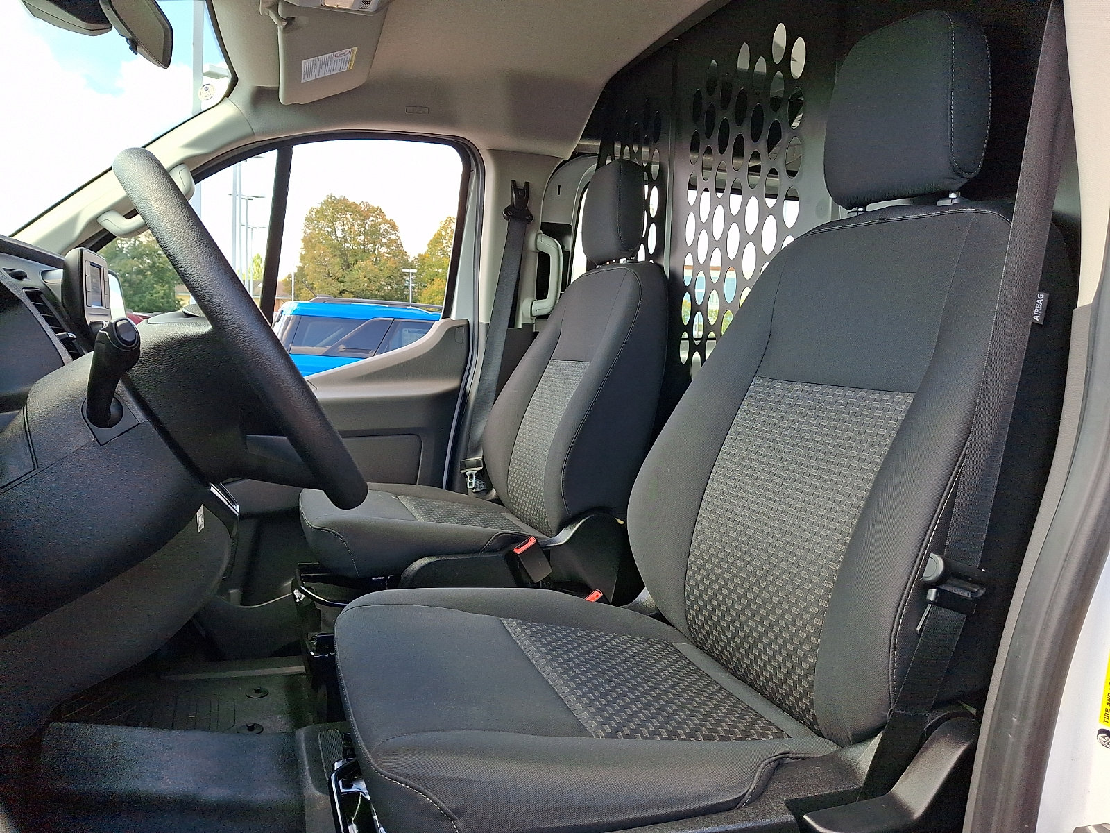Certified 2025 Ford Transit 250 Low Roof w/ Exterior Upgrade Package RWD image 17