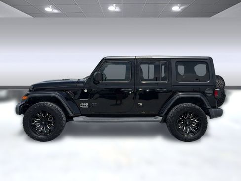 Used 2020 Jeep Wrangler Unlimited Sahara AWD/4WD image 2