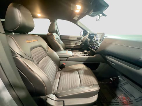 Used 2023 Nissan Pathfinder Rock Creek image 20