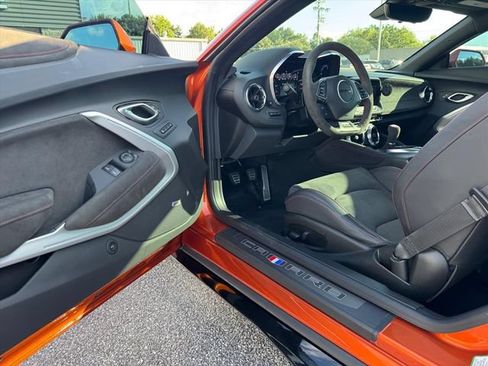 Used 2024 Chevrolet Camaro ZL1 RWD image 11