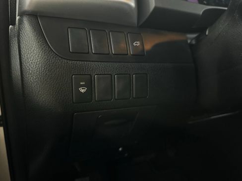 Used 2015 Toyota Highlander XLE AWD/4WD image 27