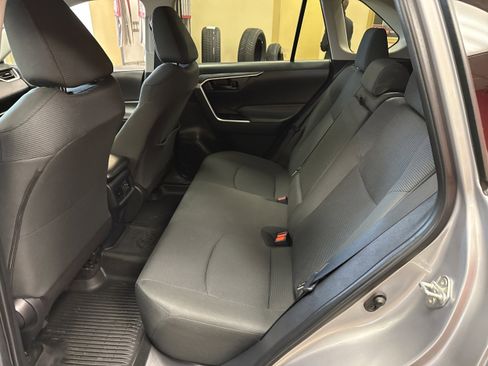 Used 2024 Toyota RAV4 LE image 22