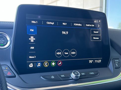 Used 2025 Chevrolet Blazer LT AWD/4WD image 18