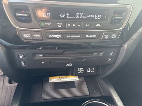 Used 2021 Honda Pilot Black Edition image 27