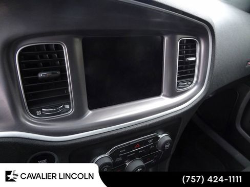 Used 2020 Dodge Charger Scat Pack w/ Navigation & Travel Group RWD image 10