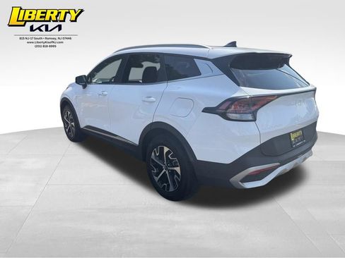 Used 2024 Kia Sportage EX AWD/4WD image 5