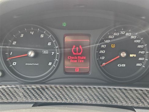 Used 2009 Pontiac G8 w/ Premium Package RWD image 12
