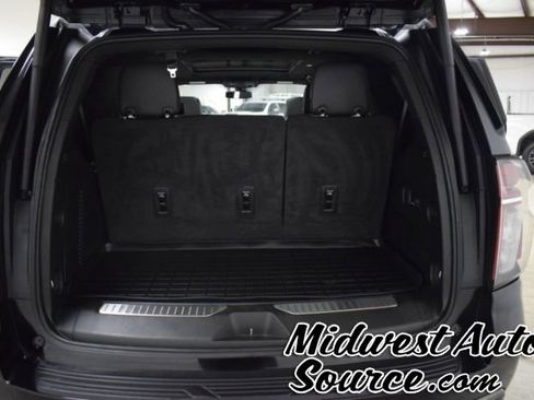 Used 2022 Chevrolet Tahoe Z71 w/ Z71 Off-Road Package image 27