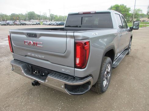 New 2026 GMC Sierra 1500 SLT w/ SLT Premium Plus Package AWD/4WD image 5