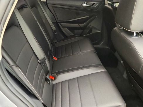 Used 2022 Volkswagen Jetta SE FWD image 21