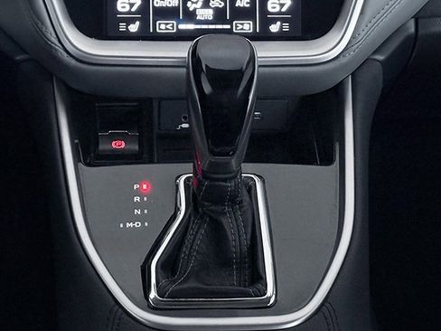 Used 2022 Subaru Outback Premium image 15