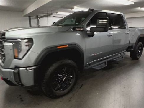 Certified 2024 GMC Sierra 2500 AT4 w/ Technology Package image 4