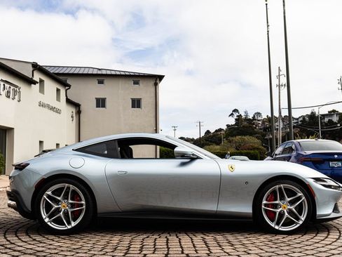 Certified 2023 Ferrari Roma RWD image 3