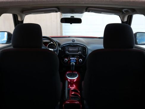 Used 2015 Nissan Juke SV w/ Cold Weather Package image 34