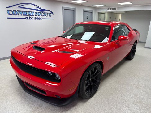 Used 2021 Dodge Challenger R/T Scat Pack w/ Plus Package image 2