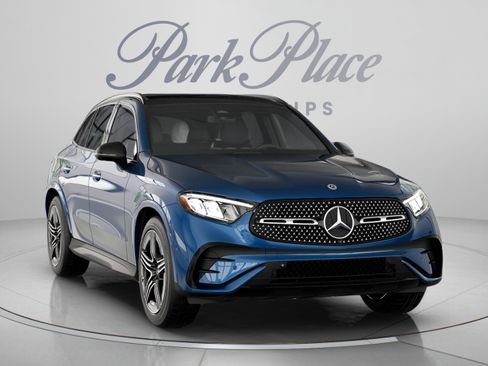 Certified 2026 Mercedes-Benz GLC 300 image 34