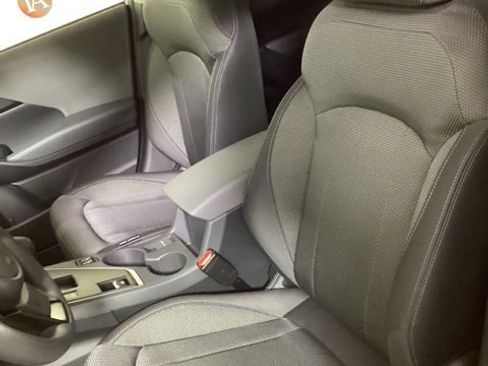 Used 2024 Subaru Crosstrek 2.0i Premium image 13