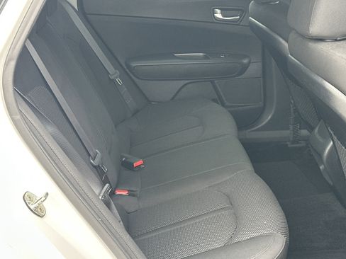 Used 2020 Kia Optima LX image 15