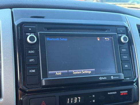 Used 2014 Toyota Tacoma 4x4 Double Cab image 17