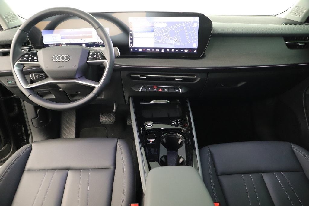 Certified 2026 Audi Q3 quattro 2.0T AWD/4WD image 18