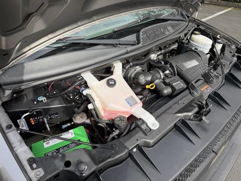 Used 2012 Chevrolet Express 1500 AWD w/ Cold Climate Package image 27