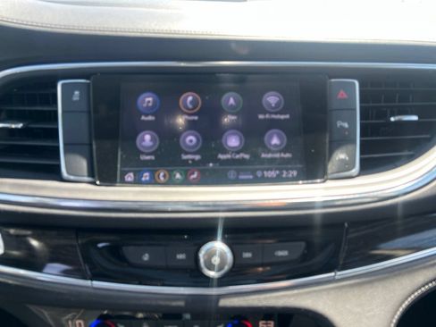 Used 2021 Buick Enclave Avenir w/ LPO, Cargo Package FWD image 13