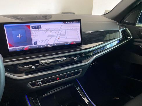 Certified 2025 BMW X5 M60i w/ Climate Comfort Package image 24