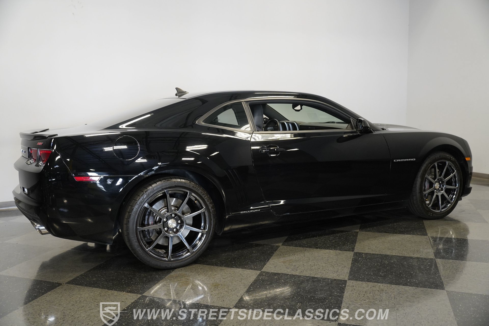 Used 2011 Chevrolet Camaro SS w/ RS Package RWD image 13
