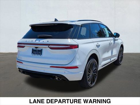 Used 2024 Lincoln Corsair Reserve w/ Equipment Group 201A image 5