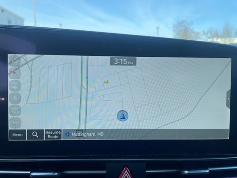 Used 2025 Hyundai Elantra SEL image 20