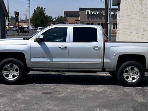 Used 2017 Chevrolet Silverado 1500 LT w/ All Star Edition AWD/4WD image 2