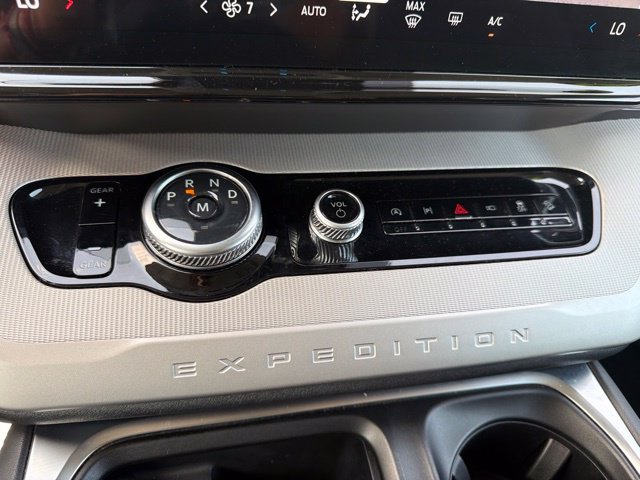 Certified 2025 Ford Expedition Max Active AWD/4WD image 28