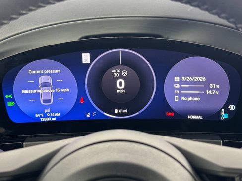 Certified 2024 Porsche Macan 4 Electric image 31