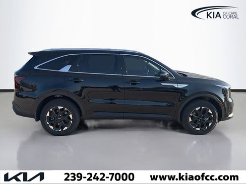 New 2026 Kia Sorento S AWD/4WD image 6