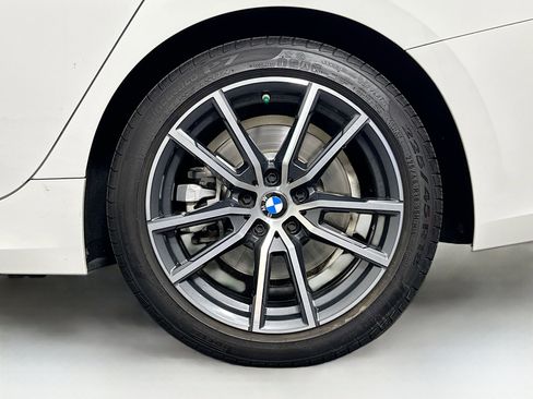 Used 2021 BMW 330i Sedan w/ Premium Package RWD image 11