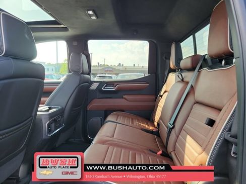Used 2025 GMC Sierra 1500 Denali Ultimate AWD/4WD image 11