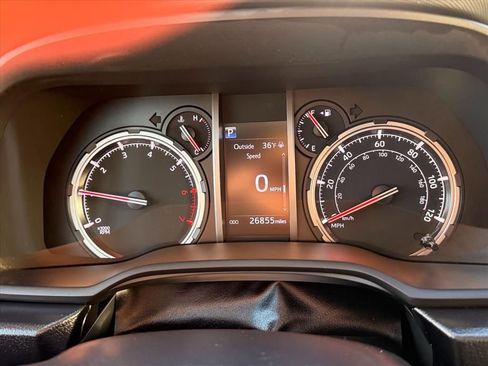 Used 2024 Toyota 4Runner Limited image 18