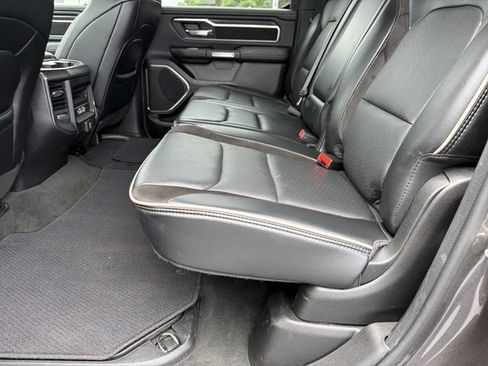 Used 2024 RAM 1500 Laramie RWD image 32