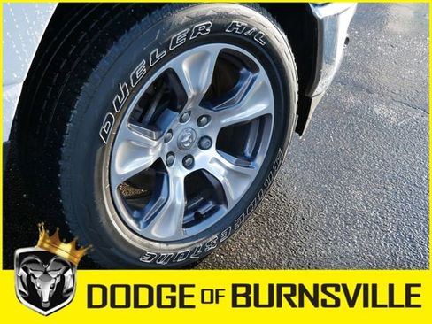 Used 2023 RAM 1500 Laramie image 12