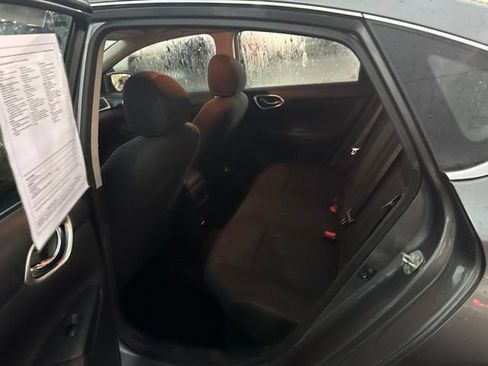 Used 2019 Nissan Sentra SV FWD image 10