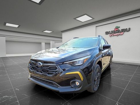 Certified 2025 Subaru Crosstrek 2.5i Sport w/ Crosstrek Mirror Package image 4