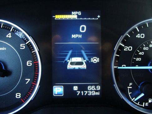 Used 2021 Subaru Ascent Touring image 16