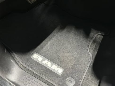 Used 2022 RAM 1500 Big Horn AWD/4WD image 10